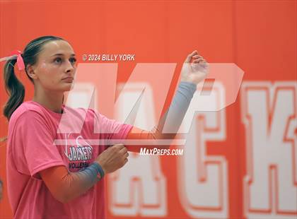 Thumbnail 2 in Grand Saline vs Mineola photogallery.