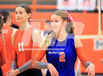 Thumbnail 2 in Grand Saline vs Mineola photogallery.