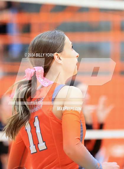 Thumbnail 2 in Grand Saline vs Mineola photogallery.