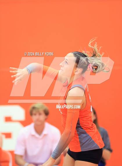 Thumbnail 2 in Grand Saline vs Mineola photogallery.