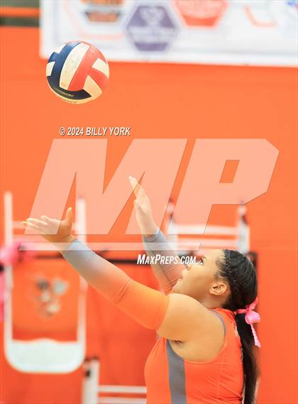 Thumbnail 3 in Grand Saline vs Mineola photogallery.
