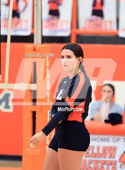 Thumbnail 2 in Grand Saline vs Mineola photogallery.