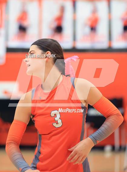 Thumbnail 1 in Grand Saline vs Mineola photogallery.