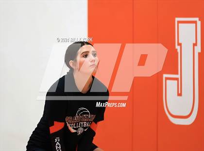 Thumbnail 3 in Grand Saline vs Mineola photogallery.