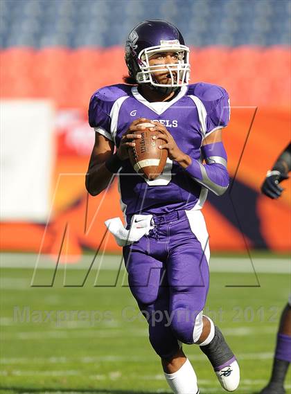 Thumbnail 2 in Monarch vs. Denver South (CHSAA 4A Final) photogallery.