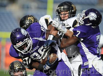Thumbnail 3 in Monarch vs. Denver South (CHSAA 4A Final) photogallery.