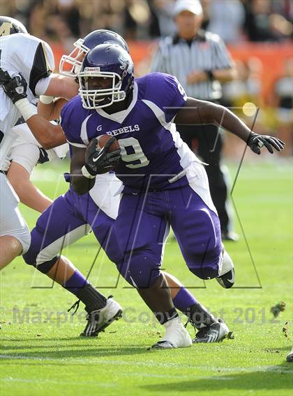 Thumbnail 2 in Monarch vs. Denver South (CHSAA 4A Final) photogallery.