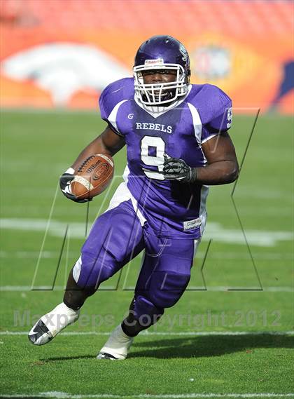 Thumbnail 3 in Monarch vs. Denver South (CHSAA 4A Final) photogallery.