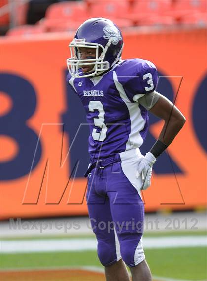 Thumbnail 1 in Monarch vs. Denver South (CHSAA 4A Final) photogallery.