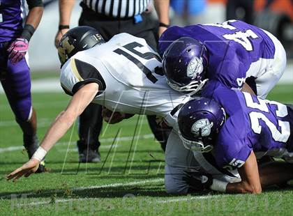Thumbnail 3 in Monarch vs. Denver South (CHSAA 4A Final) photogallery.