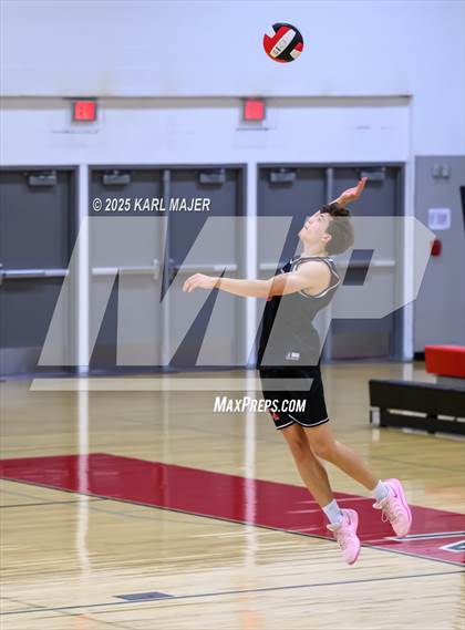 Thumbnail 1 in Meridian @ Herndon photogallery.