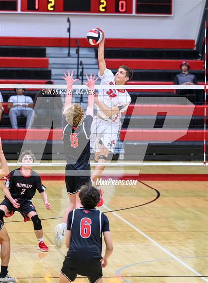 Thumbnail 1 in Meridian @ Herndon photogallery.