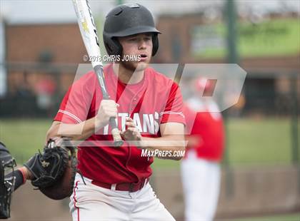 Thumbnail 1 in Glenwood vs. Triad (IHSA 3A Super Sectional) photogallery.