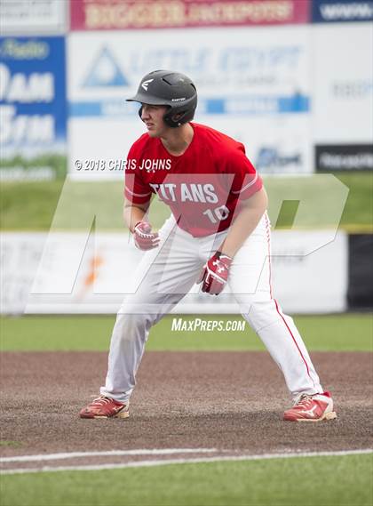 Thumbnail 1 in Glenwood vs. Triad (IHSA 3A Super Sectional) photogallery.