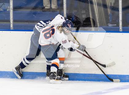 Thumbnail 2 in Milton Academy vs St. Mark's (Harrington Invitational) photogallery.