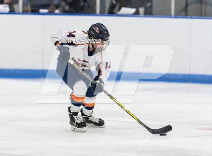 Thumbnail 3 in Milton Academy vs St. Mark's (Harrington Invitational) photogallery.