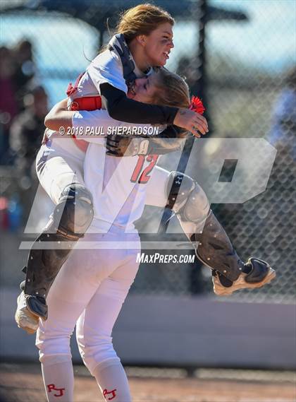 Thumbnail 3 in Fossil Ridge vs. Regis Jesuit (CHSAA 5A 1st Round Playoff) photogallery.