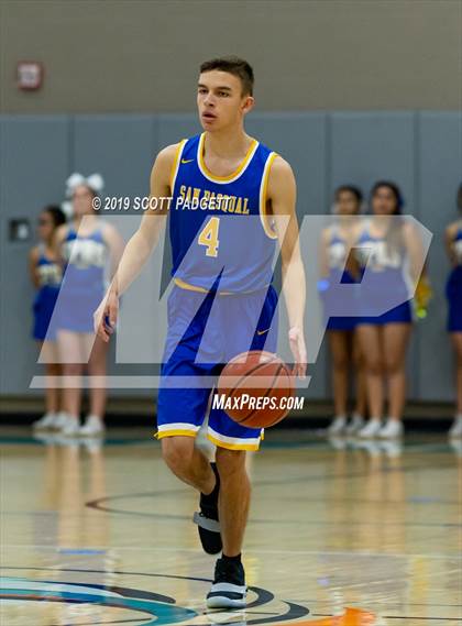 Thumbnail 3 in San Pasqual vs. Del Lago Academy (CIF SDS D5 Semifinal) photogallery.