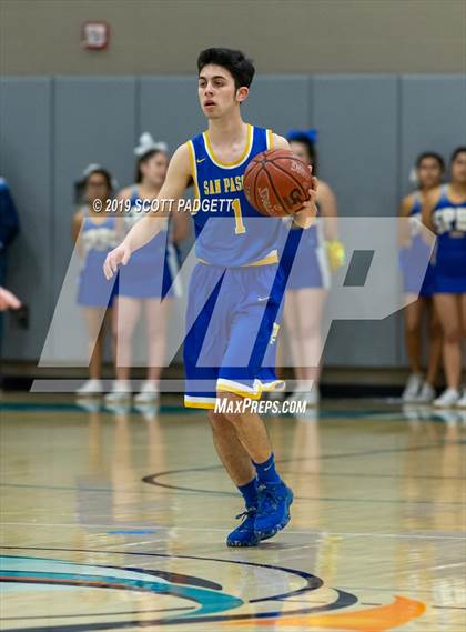 Thumbnail 1 in San Pasqual vs. Del Lago Academy (CIF SDS D5 Semifinal) photogallery.