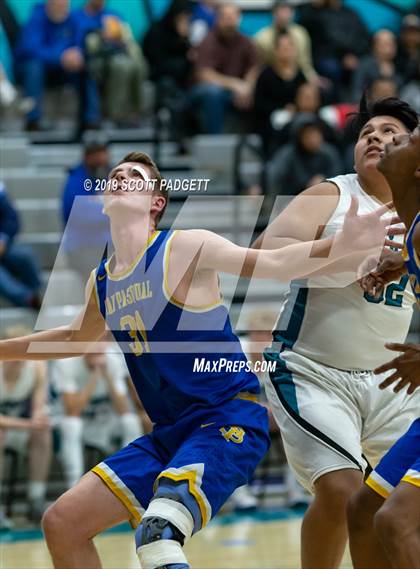 Thumbnail 1 in San Pasqual vs. Del Lago Academy (CIF SDS D5 Semifinal) photogallery.