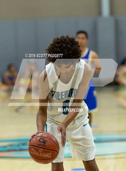 Thumbnail 3 in San Pasqual vs. Del Lago Academy (CIF SDS D5 Semifinal) photogallery.
