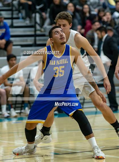 Thumbnail 3 in San Pasqual vs. Del Lago Academy (CIF SDS D5 Semifinal) photogallery.