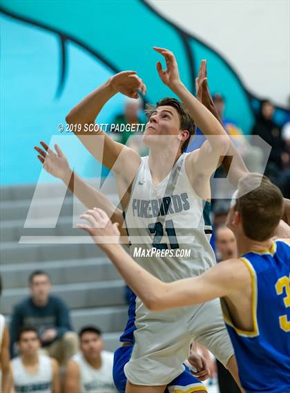 Thumbnail 1 in San Pasqual vs. Del Lago Academy (CIF SDS D5 Semifinal) photogallery.