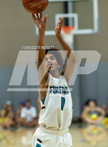 Thumbnail 1 in San Pasqual vs. Del Lago Academy (CIF SDS D5 Semifinal) photogallery.