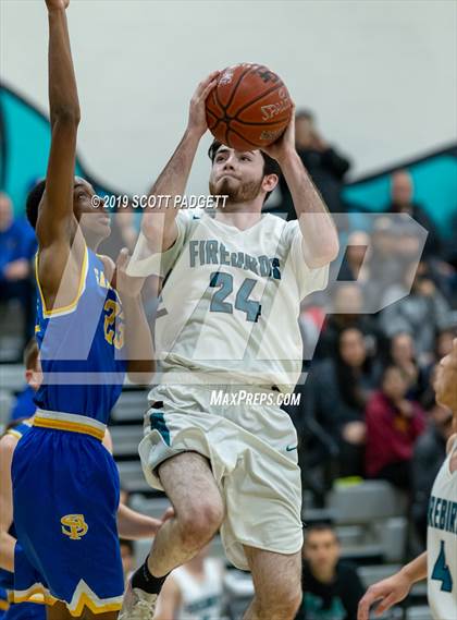 Thumbnail 3 in San Pasqual vs. Del Lago Academy (CIF SDS D5 Semifinal) photogallery.
