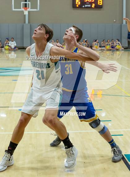 Thumbnail 1 in San Pasqual vs. Del Lago Academy (CIF SDS D5 Semifinal) photogallery.