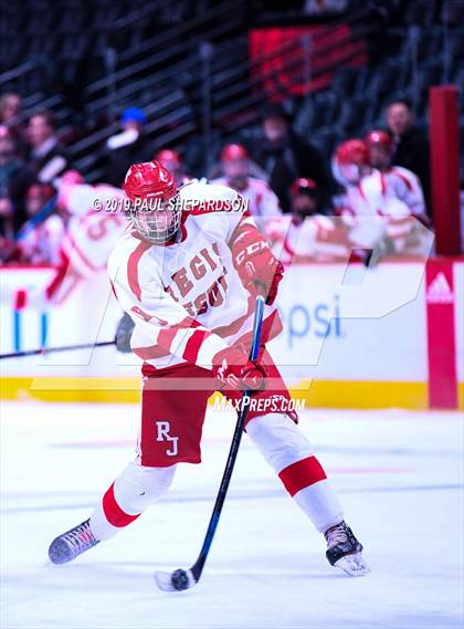 Thumbnail 3 in Regis Jesuit vs. Chaparral (CHSSA 5A Semifinal) photogallery.