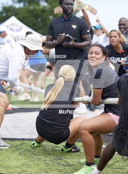 Thumbnail 2 in Tug of War Challenge (Nike Summer Tournament) photogallery.