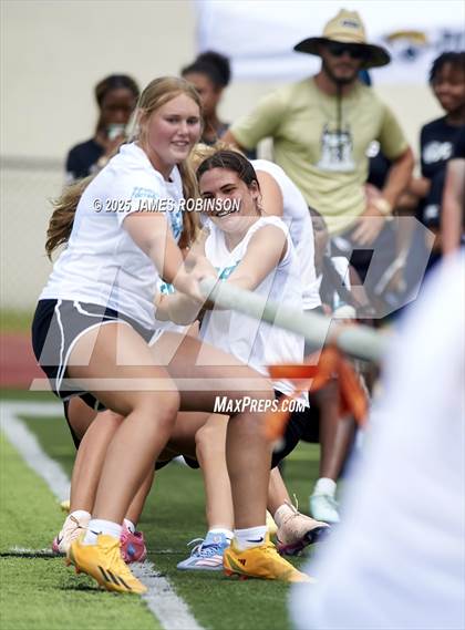 Thumbnail 1 in Tug of War Challenge (Nike Summer Tournament) photogallery.