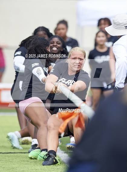 Thumbnail 3 in Tug of War Challenge (Nike Summer Tournament) photogallery.