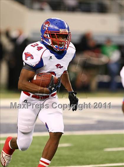 Thumbnail 1 in Cooper vs. Guyer (5A Region 1 Division 2 Semifinals) photogallery.