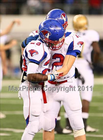 Thumbnail 2 in Cooper vs. Guyer (5A Region 1 Division 2 Semifinals) photogallery.