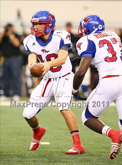 Thumbnail 1 in Cooper vs. Guyer (5A Region 1 Division 2 Semifinals) photogallery.