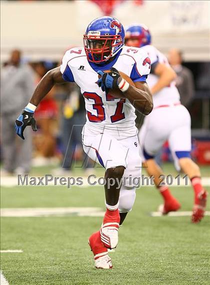 Thumbnail 2 in Cooper vs. Guyer (5A Region 1 Division 2 Semifinals) photogallery.