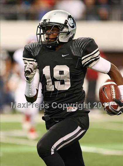 Thumbnail 1 in Cooper vs. Guyer (5A Region 1 Division 2 Semifinals) photogallery.