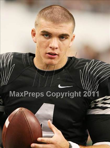 Thumbnail 3 in Cooper vs. Guyer (5A Region 1 Division 2 Semifinals) photogallery.