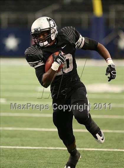 Thumbnail 2 in Cooper vs. Guyer (5A Region 1 Division 2 Semifinals) photogallery.