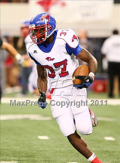 Thumbnail 3 in Cooper vs. Guyer (5A Region 1 Division 2 Semifinals) photogallery.
