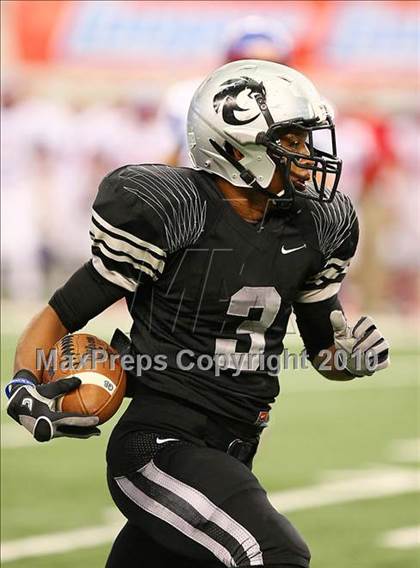 Thumbnail 2 in Cooper vs. Guyer (5A Region 1 Division 2 Semifinals) photogallery.
