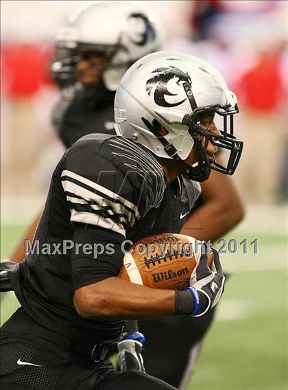Thumbnail 1 in Cooper vs. Guyer (5A Region 1 Division 2 Semifinals) photogallery.