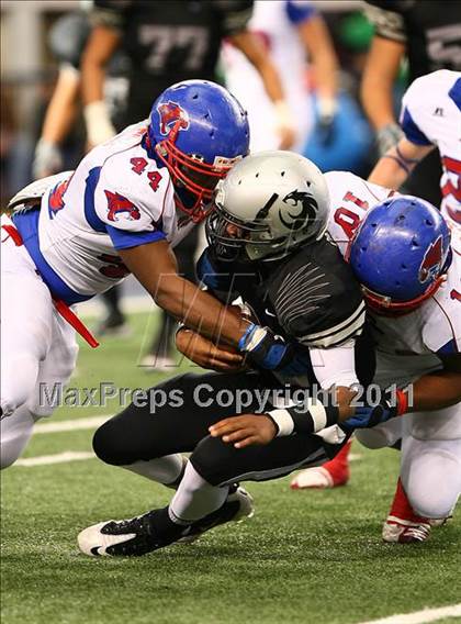 Thumbnail 2 in Cooper vs. Guyer (5A Region 1 Division 2 Semifinals) photogallery.