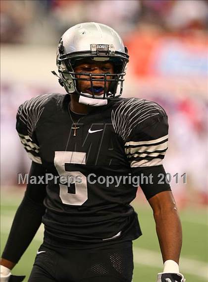 Thumbnail 1 in Cooper vs. Guyer (5A Region 1 Division 2 Semifinals) photogallery.