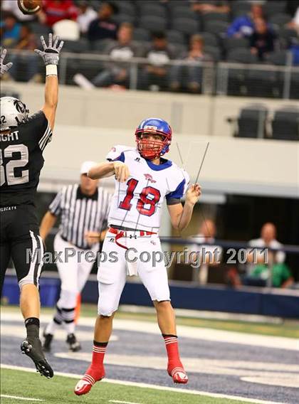 Thumbnail 3 in Cooper vs. Guyer (5A Region 1 Division 2 Semifinals) photogallery.