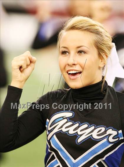 Thumbnail 3 in Cooper vs. Guyer (5A Region 1 Division 2 Semifinals) photogallery.