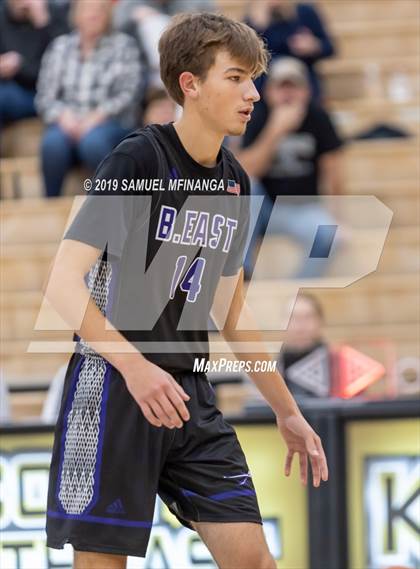 Thumbnail 1 in Bellevue East @ Lincoln Southeast photogallery.