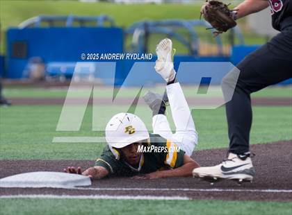 Thumbnail 1 in Pueblo County vs. Windsor (CHSAA 4A Round2) photogallery.